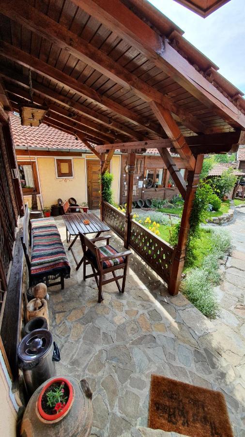 Guest Rooms Colorit Kopriwsztica Zewnętrze zdjęcie