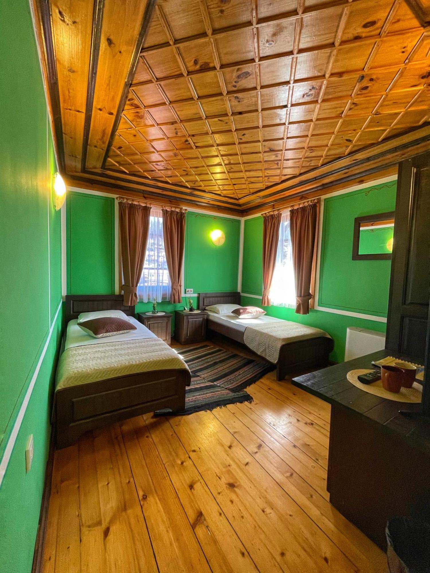 Guest Rooms Colorit Kopriwsztica Zewnętrze zdjęcie