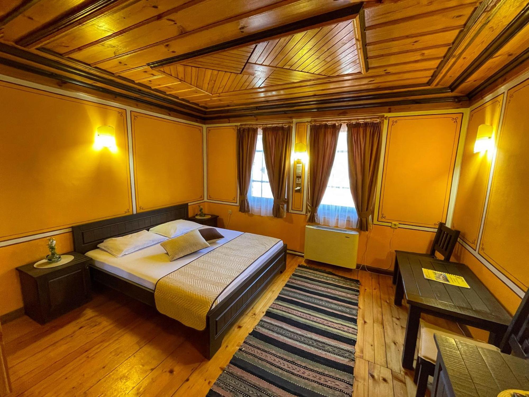 Guest Rooms Colorit Kopriwsztica Zewnętrze zdjęcie